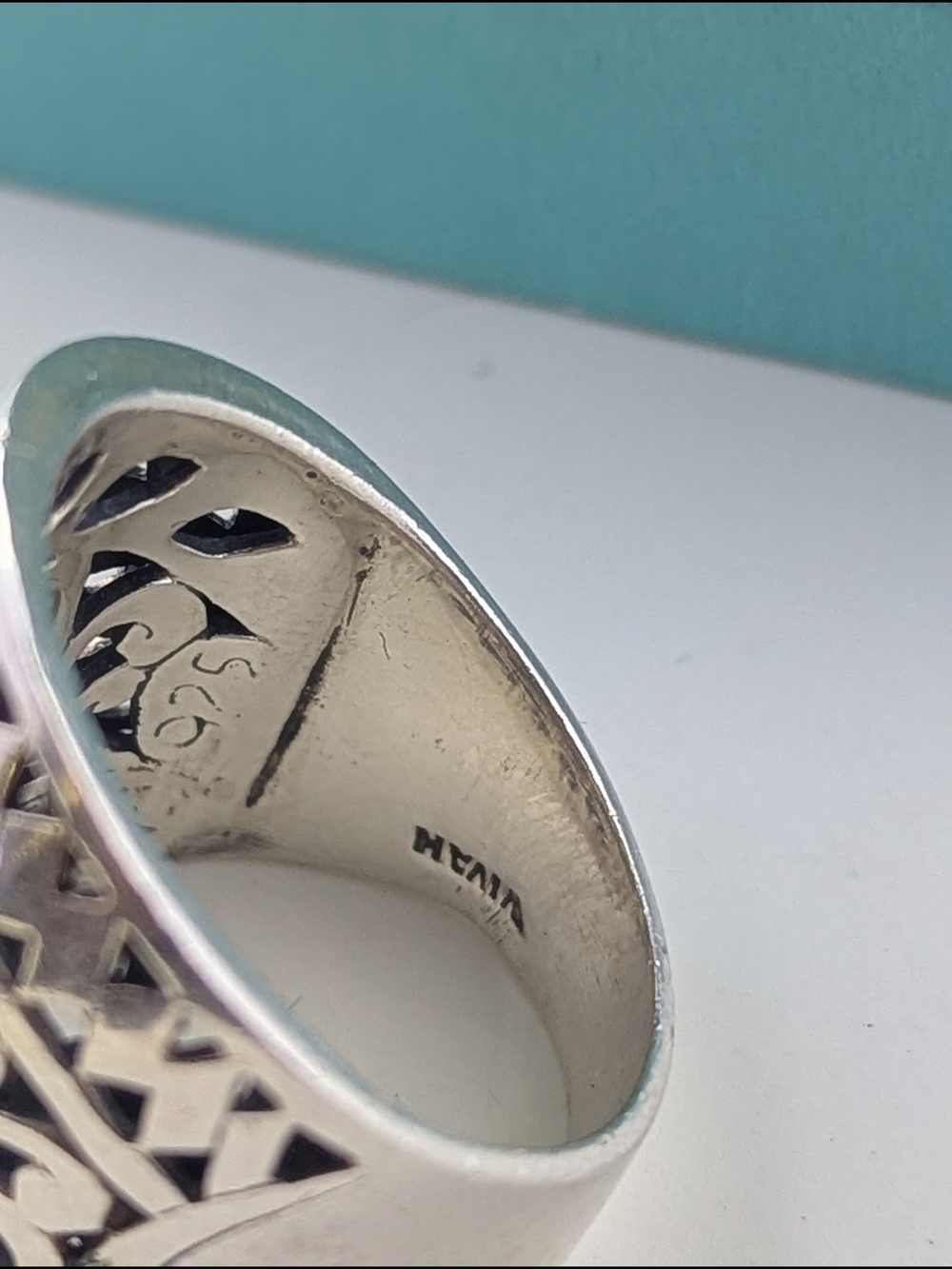 ✨ Vintage Sterling Silver Statement Filigree Shield Ring ✨ - Picture 6 of 8